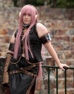 luka vocaloid cosplay