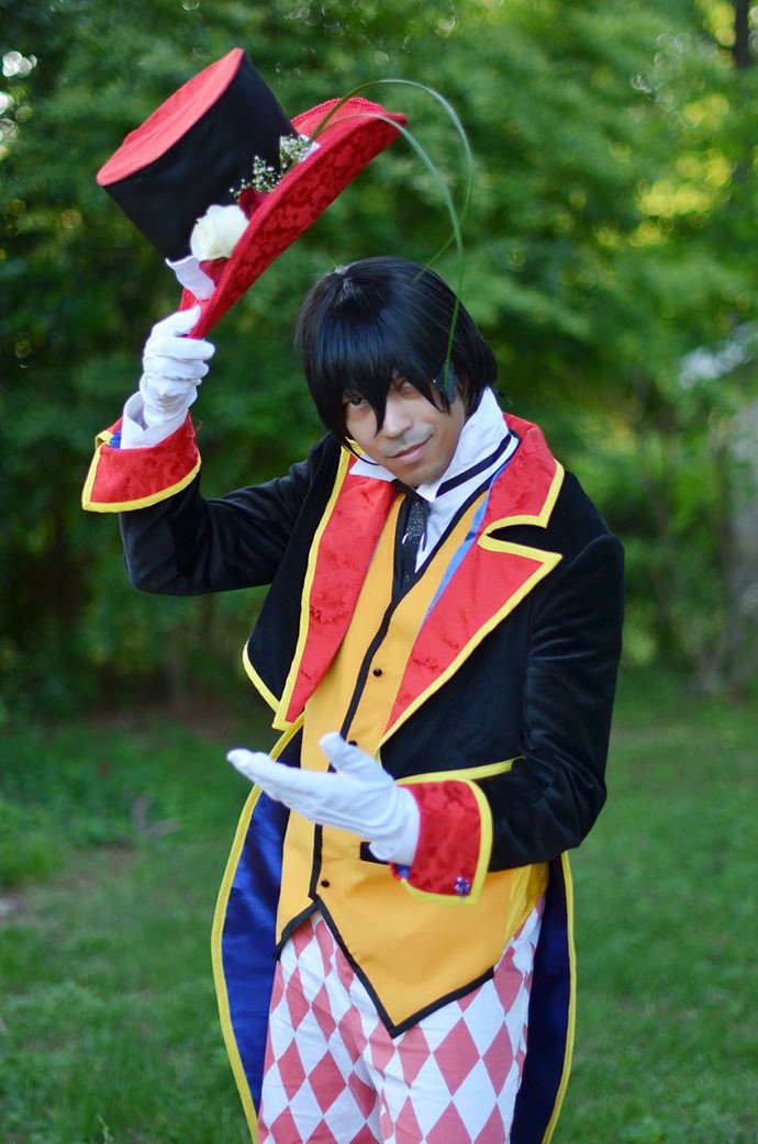 Lelouch as the mad hatter from code geass