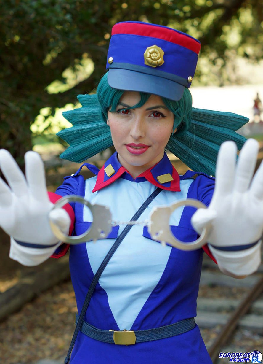 officer-jenny-pokemon-cosplay-3