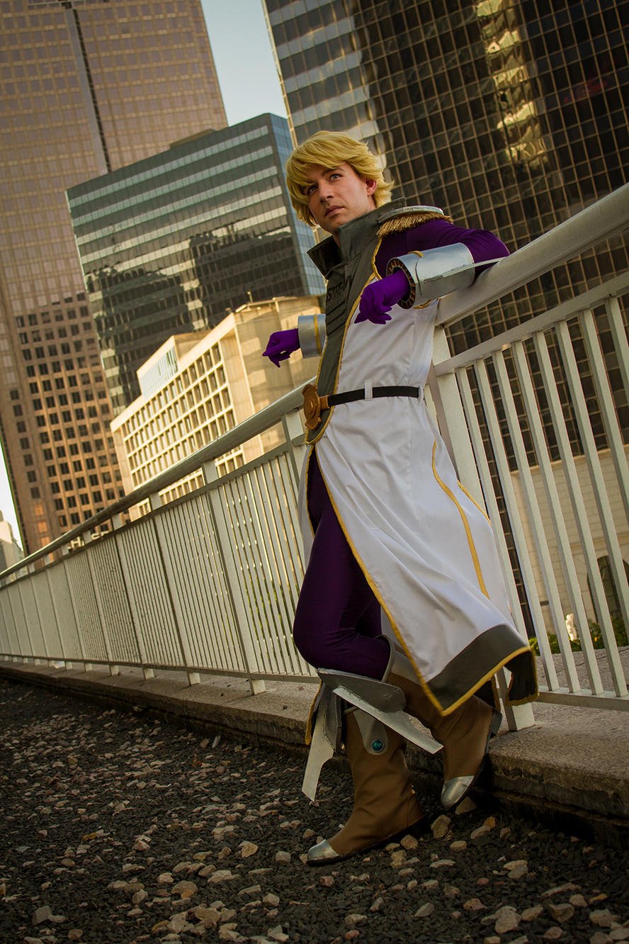 sky-high-tiger-and-bunny-cosplay-2