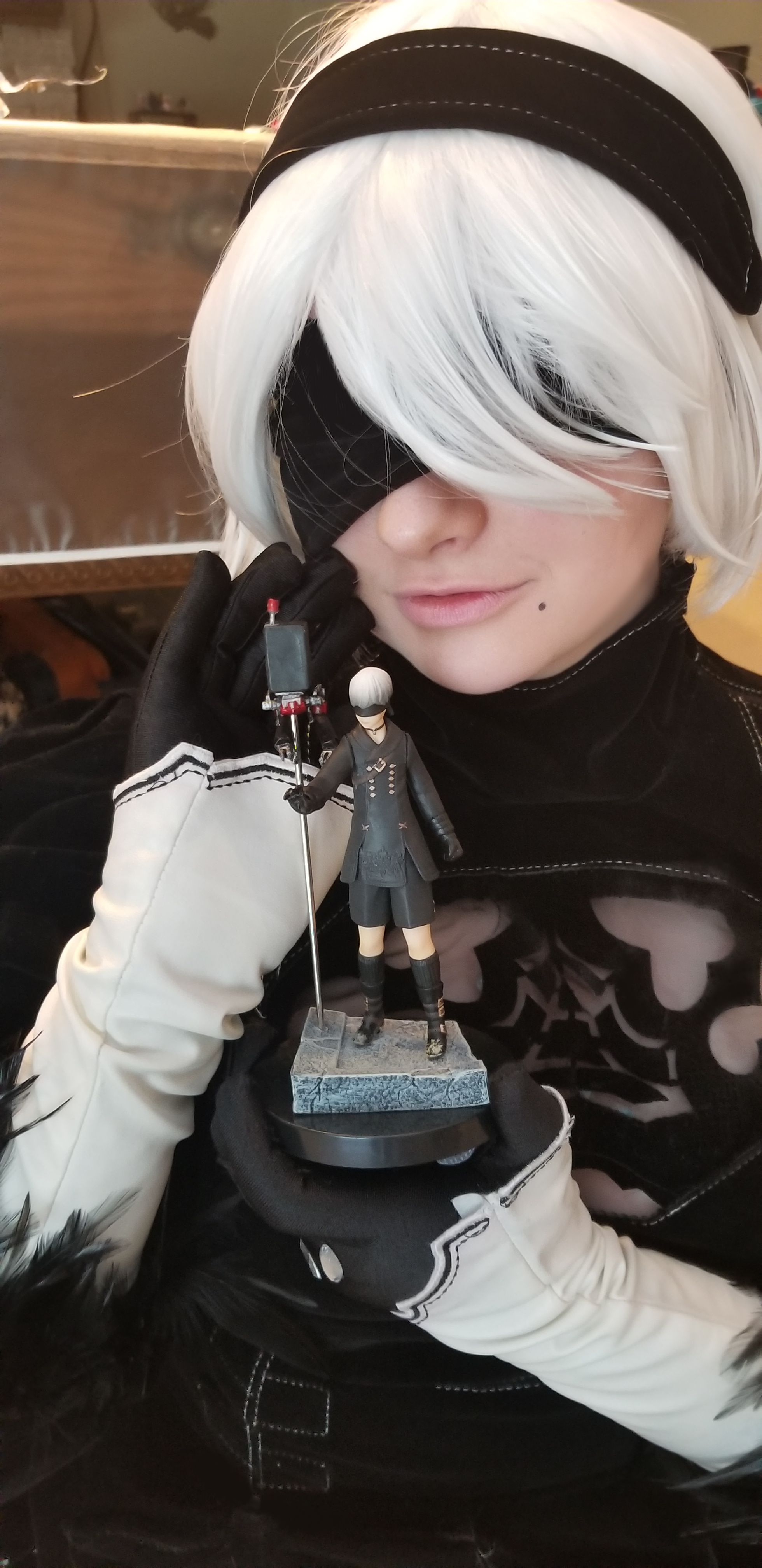 Uprisingattorney as 2b from Nier Automata