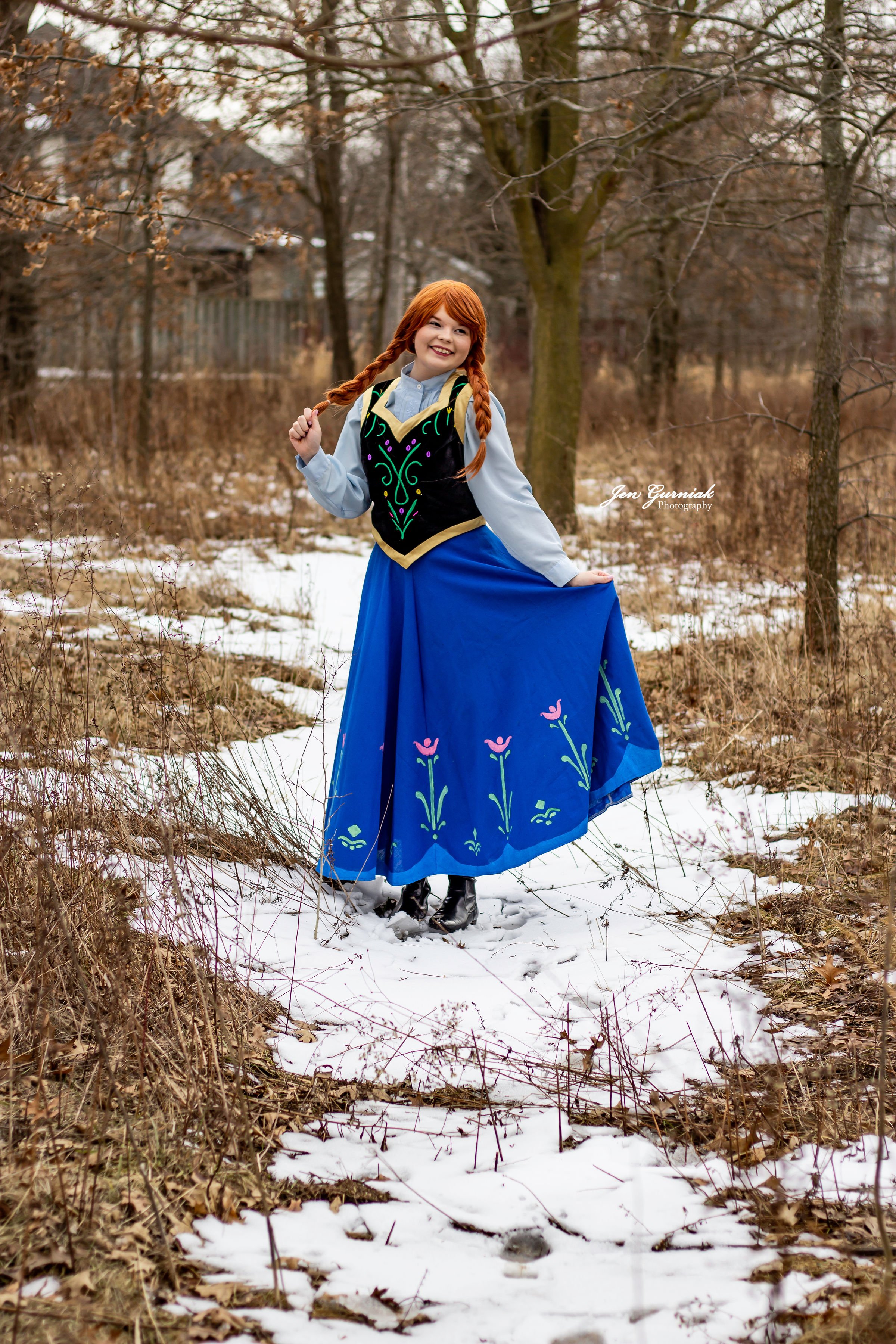 Breannah as ANNA from Frozen Epic Cosplay Blog